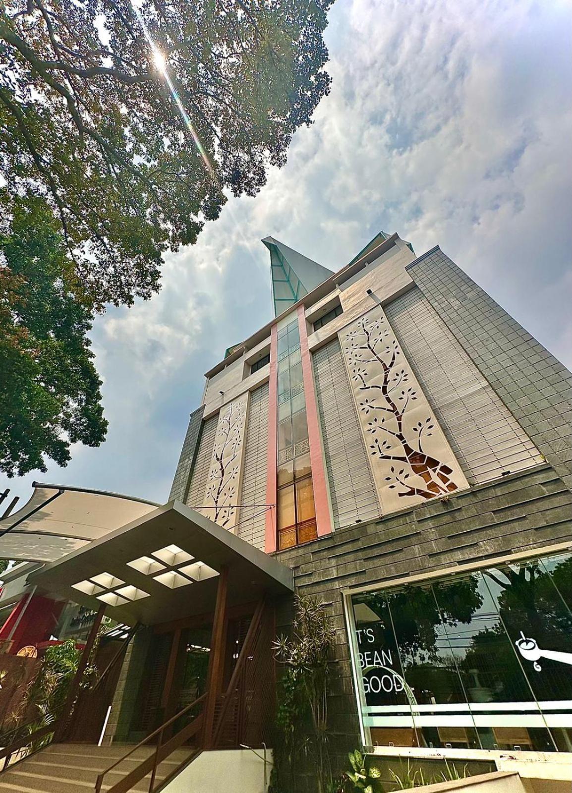 Hemangini Hotel Bandung Exteriér fotografie