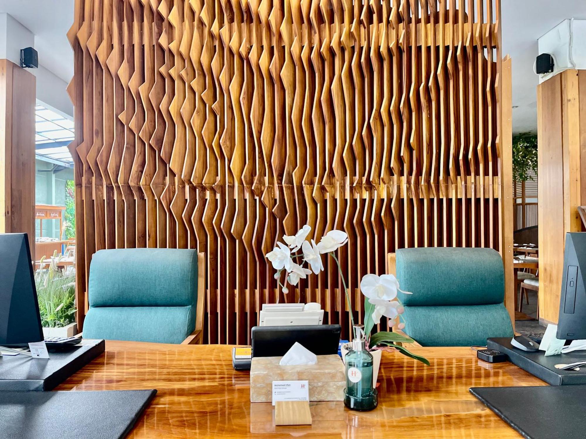 Hemangini Hotel Bandung Exteriér fotografie
